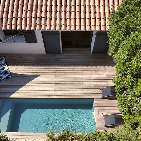 Maison Contemporaine Avec Piscine Privee Chauffee, Entre Plages Et Provence, Borne 11 Kw Istres Bagian luar foto